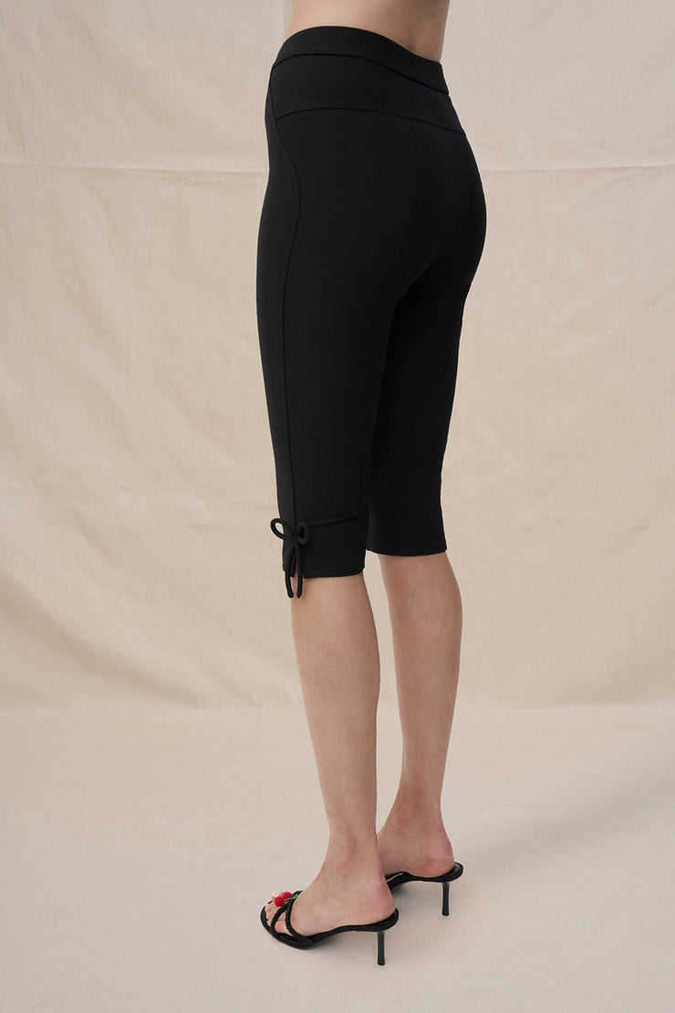 The Capri Pant - Black