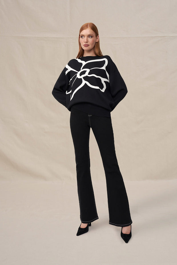 Flower Knit Sweater - Ivory Black