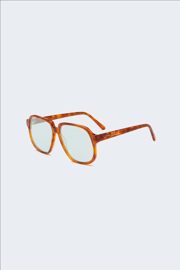 Delphine - Maple