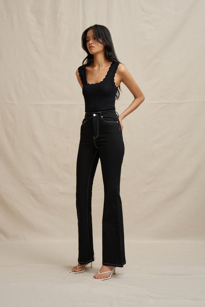 Johnny Flare Jean - Black