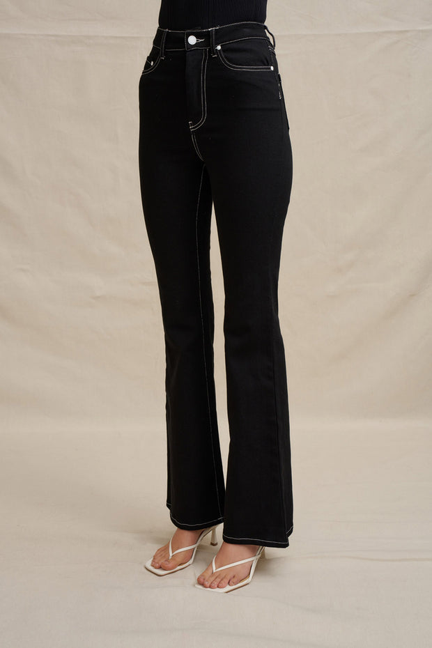 Johnny Flare Jean - Black