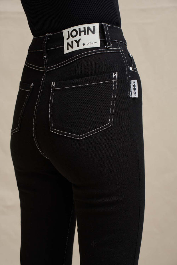 Johnny Flare Jean - Black