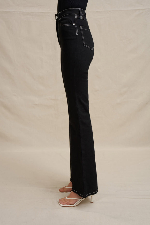 Johnny Flare Jean - Black