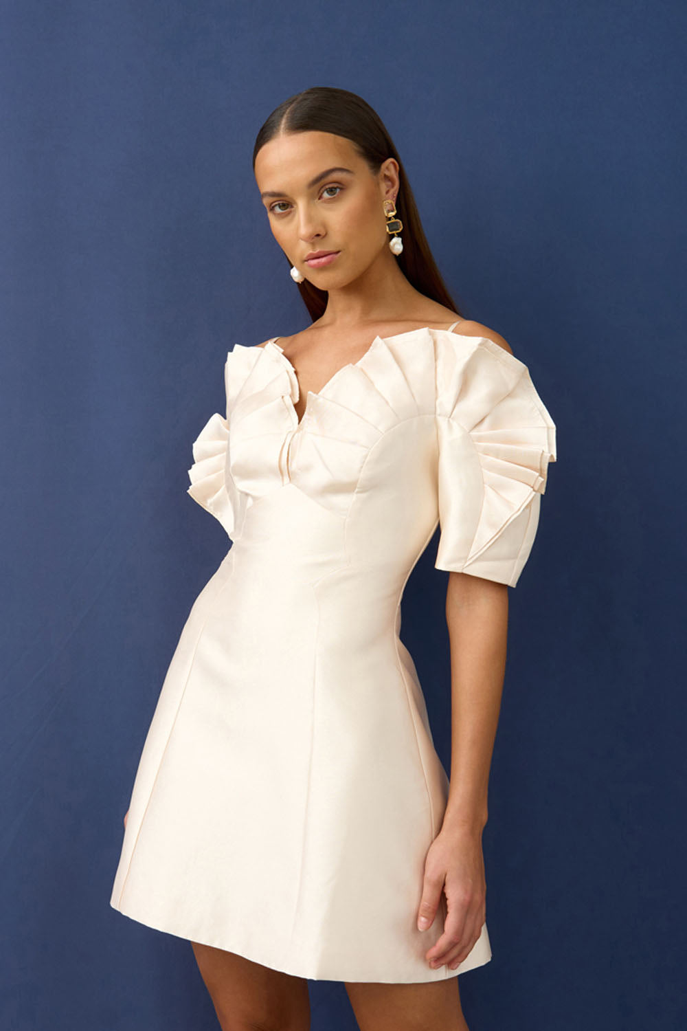 Ramira Off Shoulder Mini Dress | Final Sale - Champagne – BY JOHNNY.