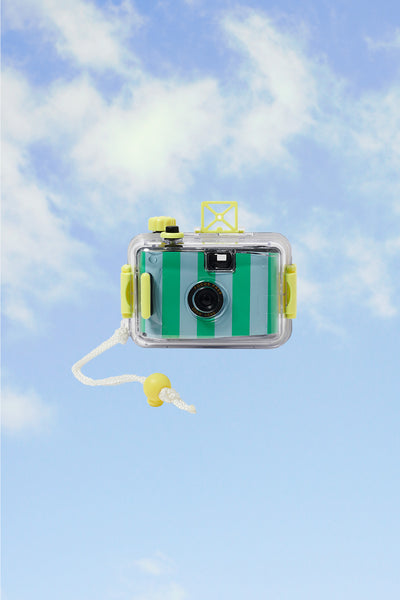 Underwater Camera - Blue Green Yellow