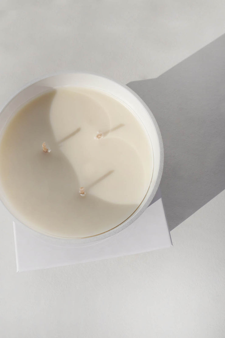 Maison Blanche Deluxe Candle - Grapefruit Rosemary